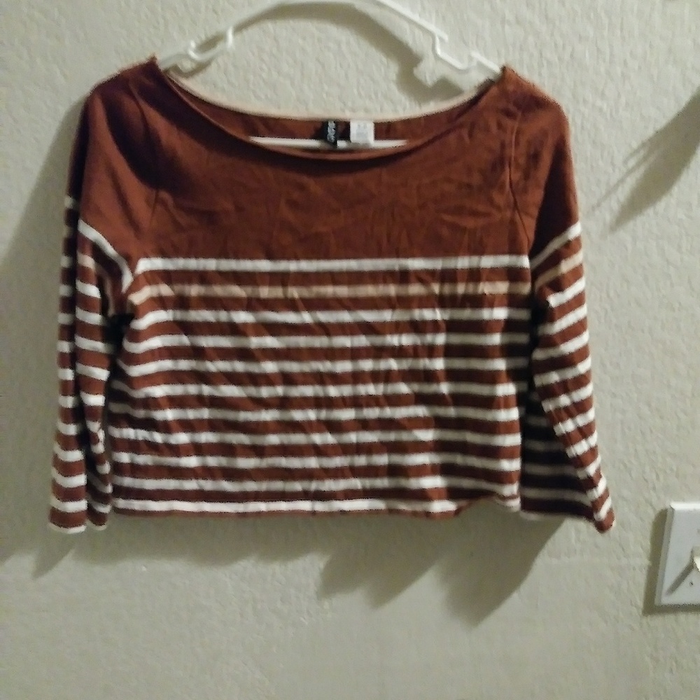Urban outfitters 3/4 length sleeve shirt